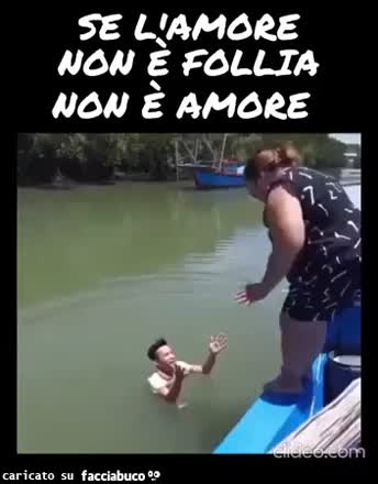 Se l'amore non è follia non è amore annegato coppia